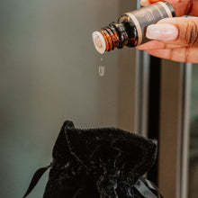 Load image into Gallery viewer, Closet Scent